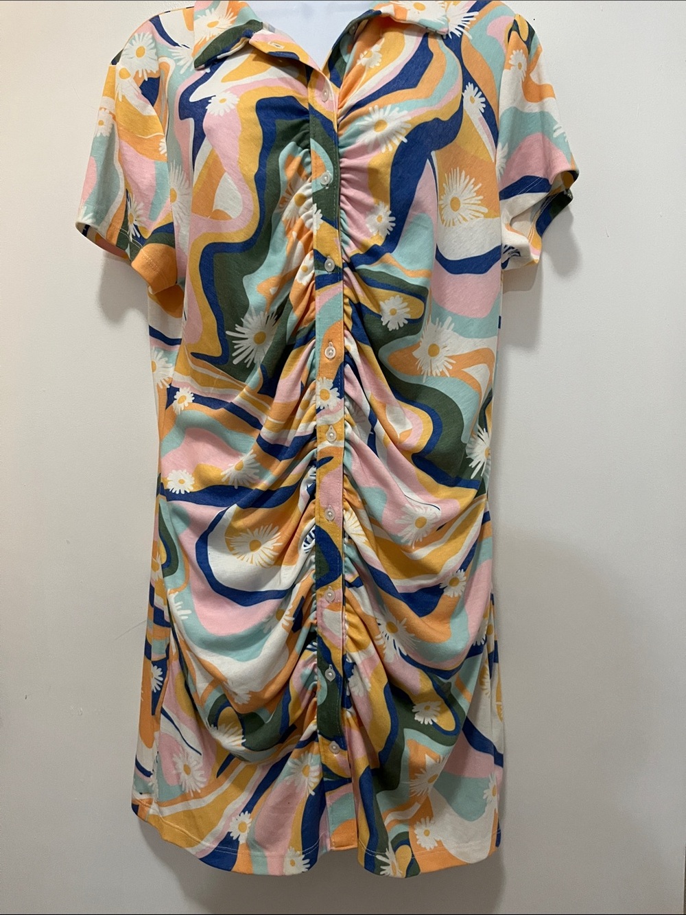 Ruched Front Short Sleeve flower Swirl Dress XL,NWOT